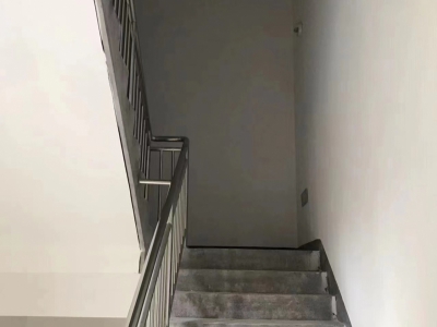 独栋双拼厂房，小面积户型。图5