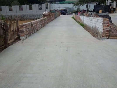 衢州市衢江(出租) 全网低价大面积三层房整栋出租，配大院子大场地，交通方便。图2