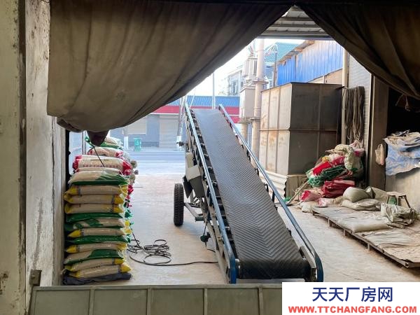 吴忠市青铜峡机加工厂房 加工企业大概有2000平，机器设备，运输车辆，还有仓库