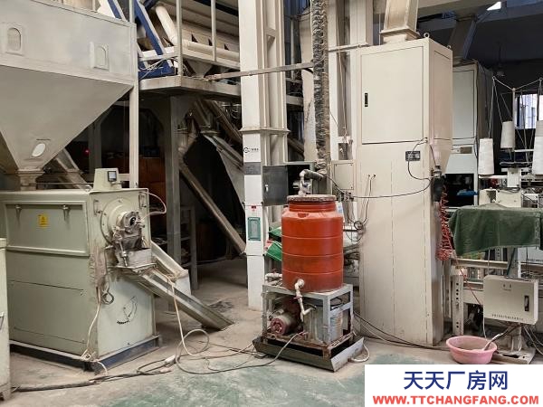 吴忠市青铜峡机加工厂房 加工企业大概有2000平，机器设备，运输车辆，还有仓库