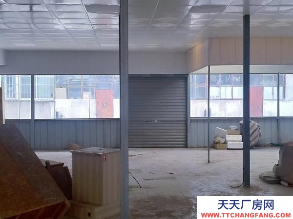 石嘴山市大武口物资仓库 大坝市场位置优越！进出方便，价格实惠，可议价！