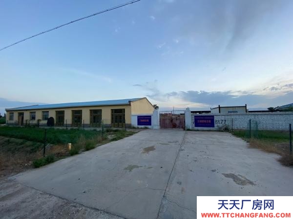 石嘴山市惠农机加工厂房 交通便利，院内空间大