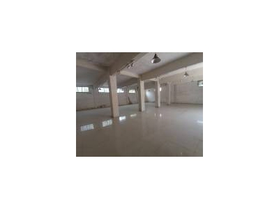 (出租) 驻马店上蔡临近省道交通便利，车辆出入方便，有意者请尽请联系！！！！图1
