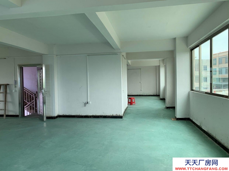 (出租) 潮州湘桥区靠近潮州大桥（磷溪方向）电商仓库