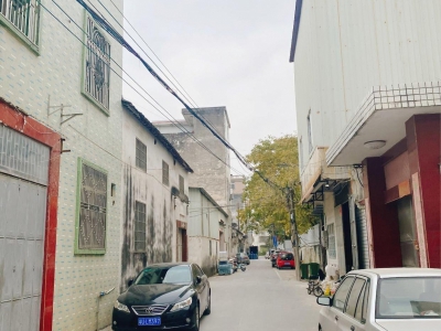 (出租) 潮州湘桥区配套齐全，住家办公，5个房间适合电商直播图1