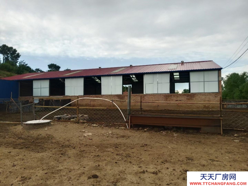 (出租) 赤峰出租出售养殖场地，宿，水电网齐全