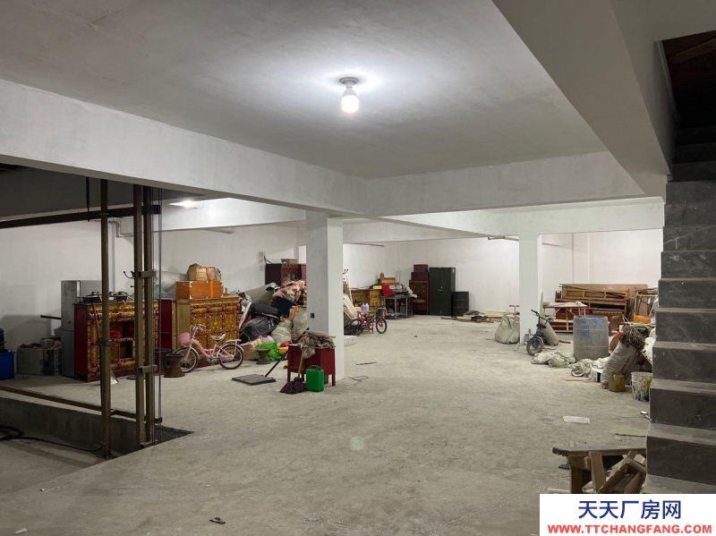 (出租) 拉萨城关交通便利 有电梯 离主道路近成品仓库