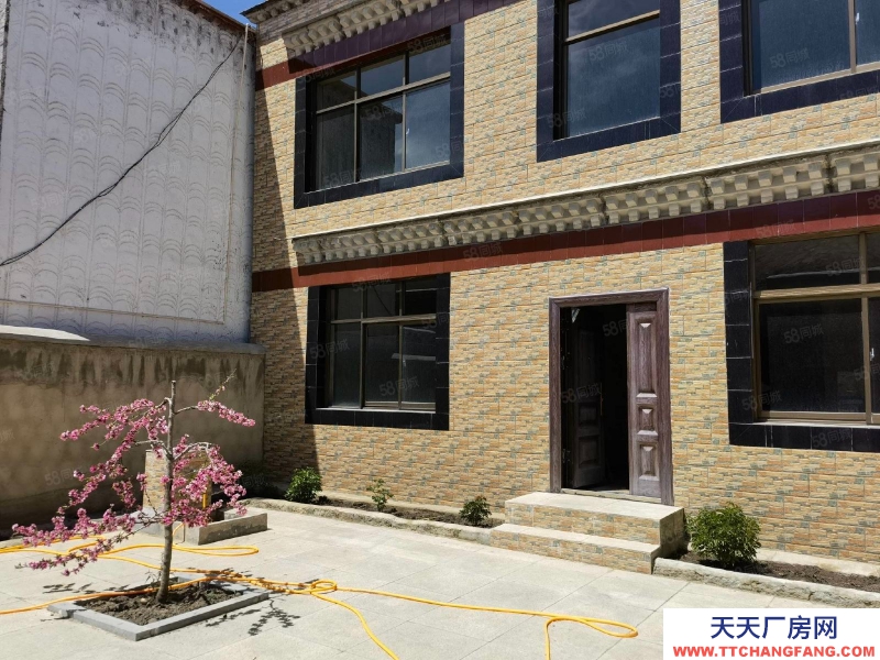 (出租) 拉萨堆龙保税区贾热村 独院 临街 可做仓库及住宿