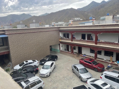(出售) 拉萨城关占地1000平米左右，建筑1500平左右房子出售可做厂房住宿图2