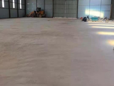 (出租) 西藏昌都市经开区C坝区(文创园附近)，价格优惠、大车可机电加工生产图2