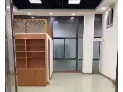舟山市定海(出租) 108平方仓库，铺有瓷砖简单装修，还分割几个房间，价格便宜图1