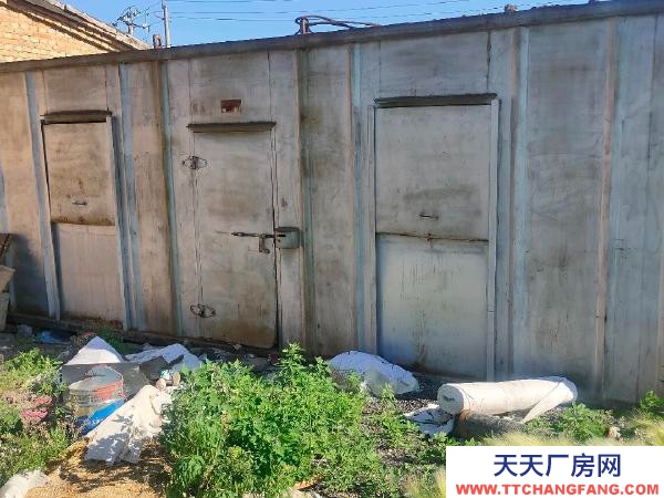萨尔特有小仓库和场地对外出租