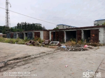 龙凤独立带大院占地1000平方图1