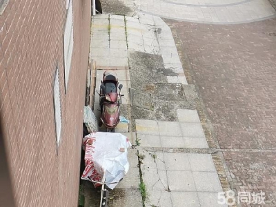 福州市连江物资仓库 靠近万家广场，交通方便。图1