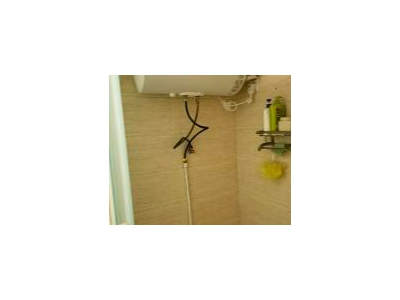 (出租) 漯河召陵单间出租1楼二楼都有，租金500元起，独卫，空调，热水器图2