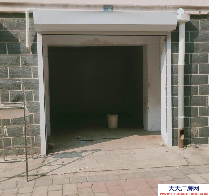 衡水 桃城(出租) 车库方正，可做库房，车库，小型超市