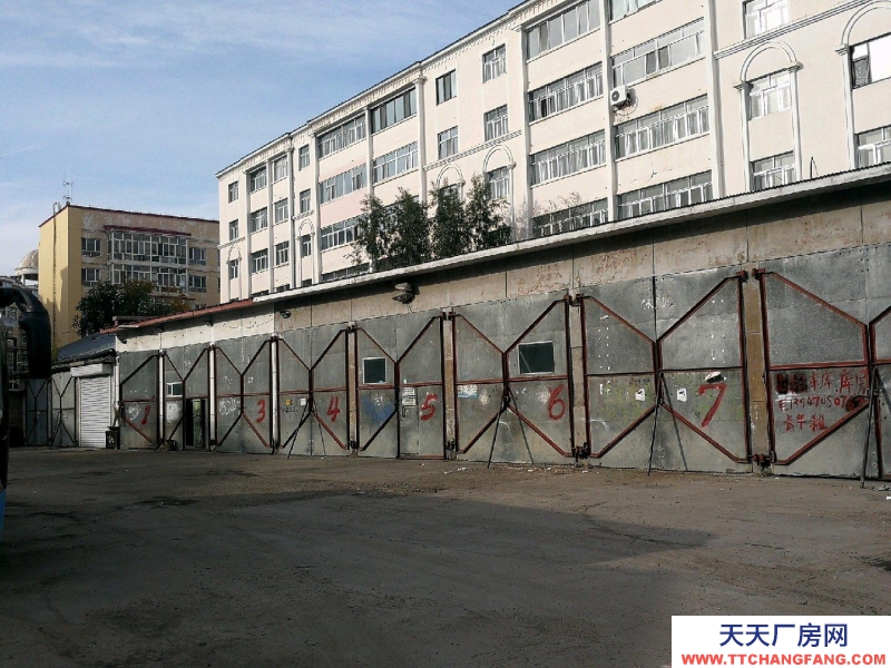 (出售)海拉尔 老客运站院内高举架大型车库