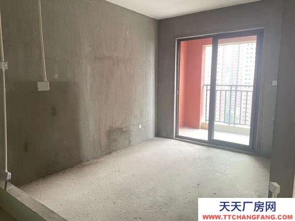 福州市永泰物资仓库 毛坯出租，电梯9楼，可以做仓库，居家使用，附带车位一个