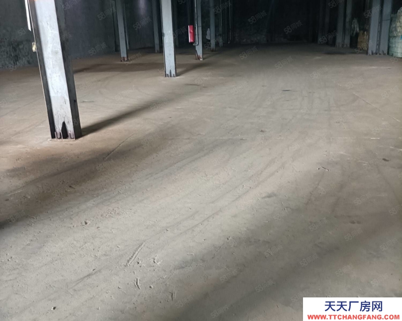 台州市路桥(出租) 出租螺洋900平仓库，高6米，大车进出方便，水电齐全