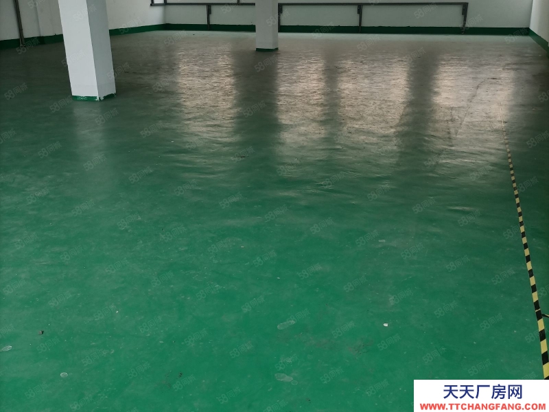台州市路桥(出租) 出租景都佳苑旁边300平仓库，可做办公，电商，传媒，位置好