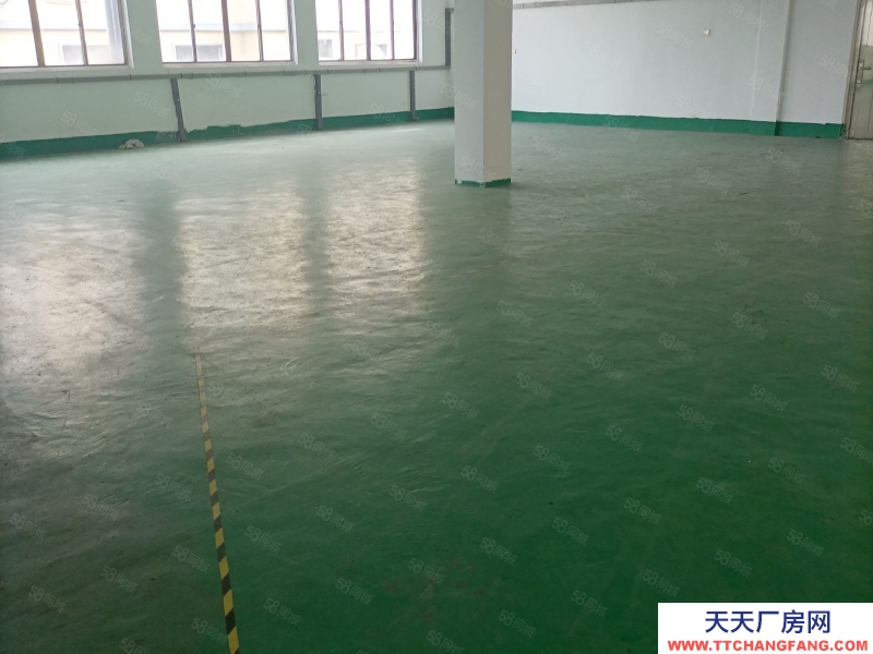 台州市路桥(出租) 出租景都佳苑旁边300平仓库，可做办公，电商，传媒，位置好