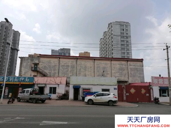 前进位于光华街肿瘤医院四线站点，临街独门独院，有动力电 大型超市