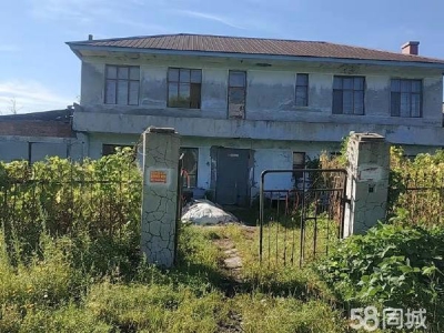 前进位置在农垦科学院院墙外，科目三拐弯处，地理非常方便