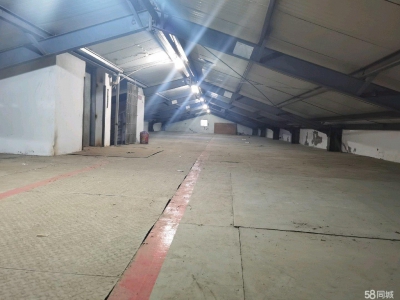 台州市玉环县(出租) 二层阁楼仓库，月租金每平方7元，电梯上下货，大车进出方便图2