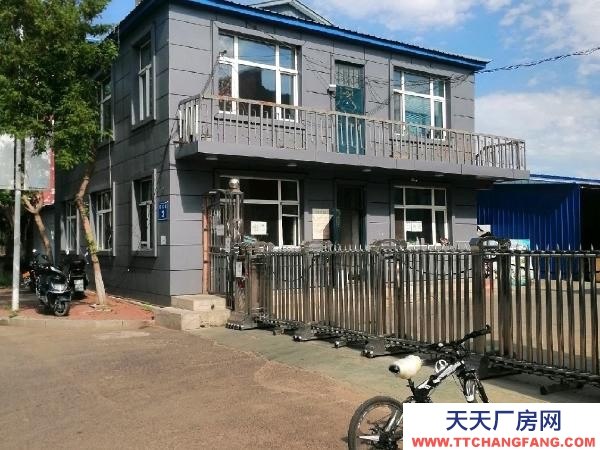 东风使用面积10000平方米，咖啡厂房面积六千