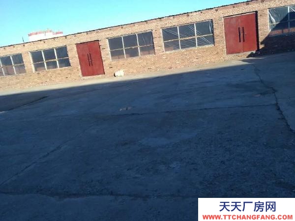 郊区友谊路沿江村厂房养殖厂猪圈
