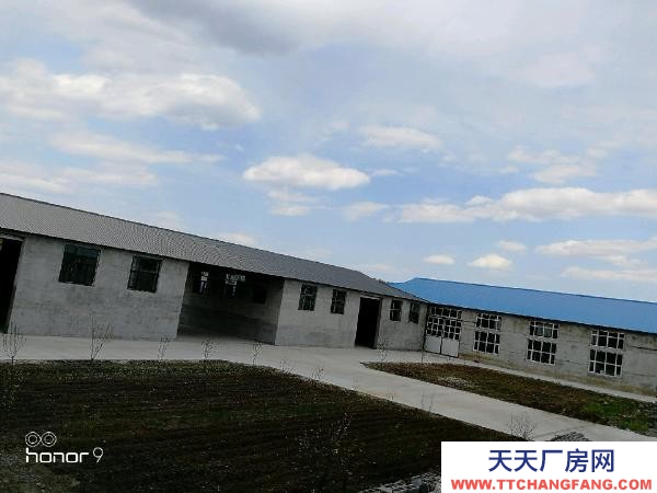 郊区环境优雅，交通便利，服装厂房