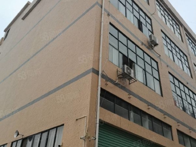 赣州市南康家具厂 南康区镜坝标准厂房转让，可喷漆图4