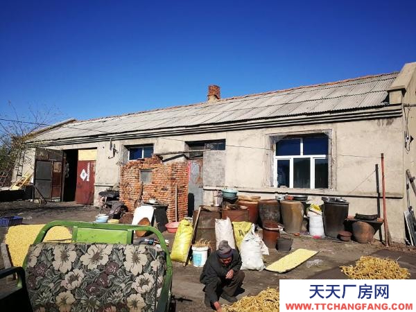桃山区少有的地理位置是储煤,建厂,养殖的佳选择。