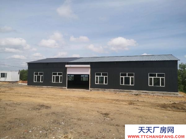 东安有动电，有上水，有场地 木材加工厂房