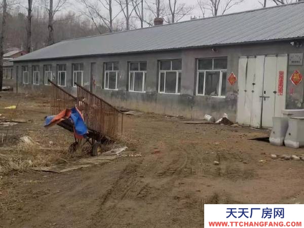 东安适合养猪场，有现成的猪舍
