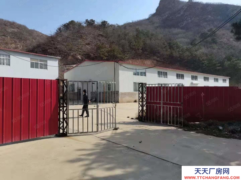 承德 双桥(出租) 武烈路边上 可进大车 带院库房 300至450平的乳制品厂房