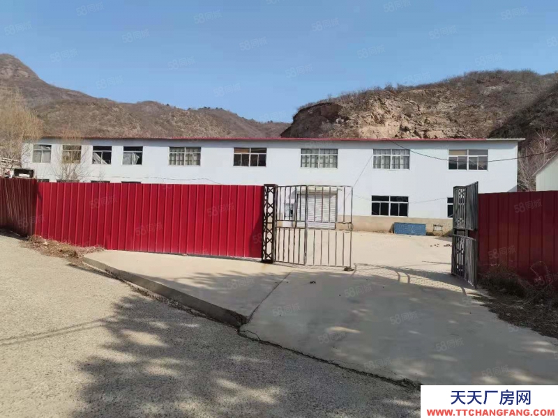 承德 双桥(出租) 武烈路边上 可进大车 带院库房 300至450平的乳制品厂房
