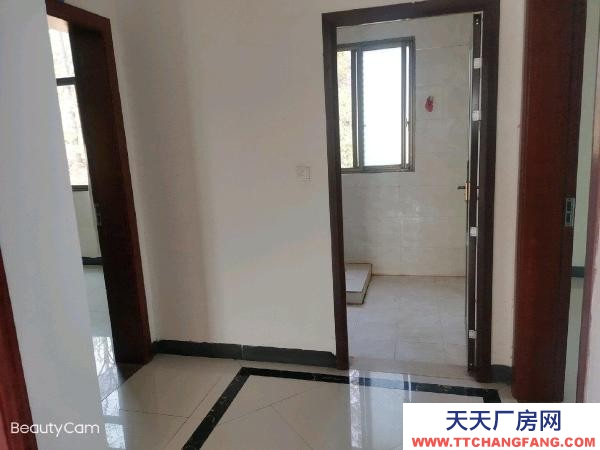 赣州市信丰机加工厂房  信丰工业园绿源大道原中国铁建大桥后面