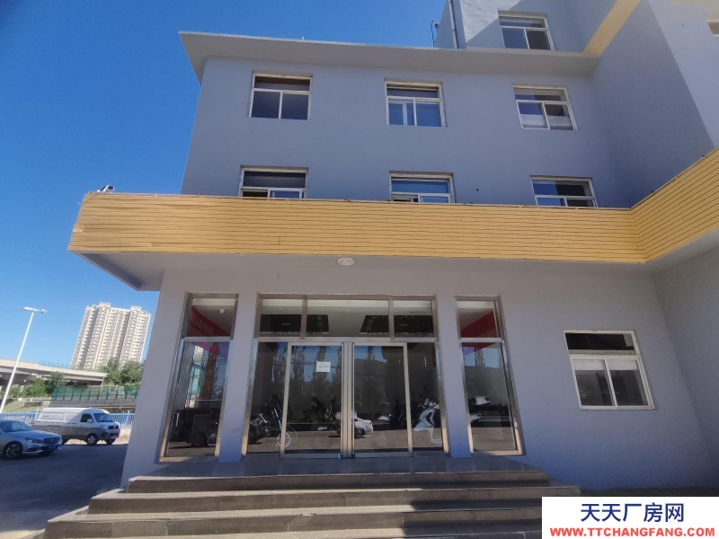 承德 双桥(调味品厂房出租) 出租双桥迎宾路南互通公交枢纽站对面大院