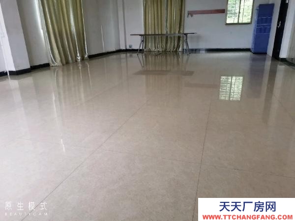 赣州市信丰物资仓库 一楼二楼可办公可做小厂房可做仓库，三楼5间住宿