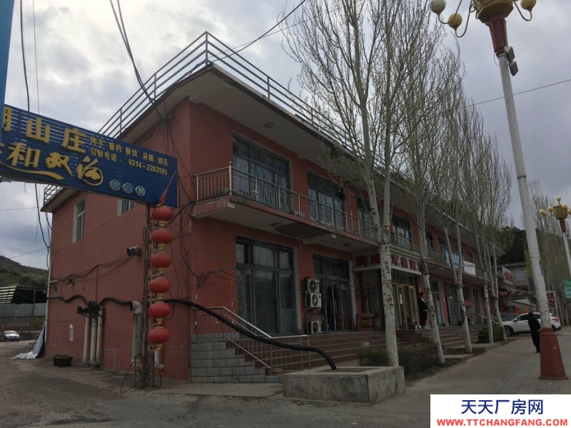 承德 双桥(出租) 狮单公路边，两层楼，有停车场