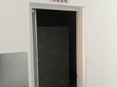 承德 开发区(肉制品厂房出租) 占地20亩 建筑用地 房屋2000平 交通便利 空气能地暖图1