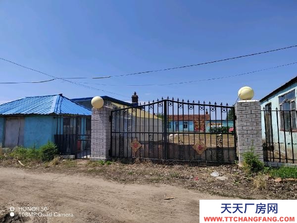 宁安自建厂房，交通方便，紧挨着江边，空气好，适合养殖业。