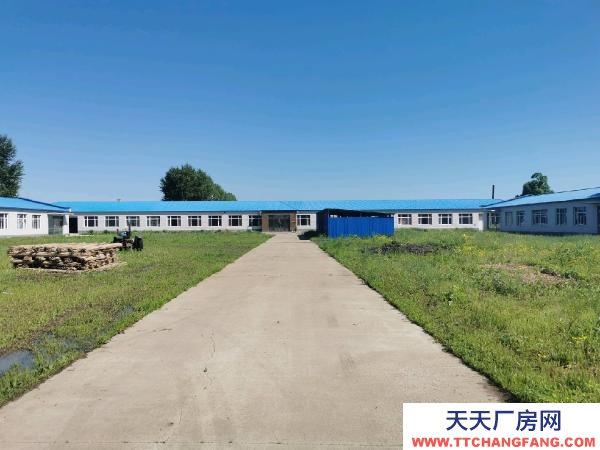 北林独立院落13000平木材加工厂房，公路边，上下水，取暖锅炉，三相电。