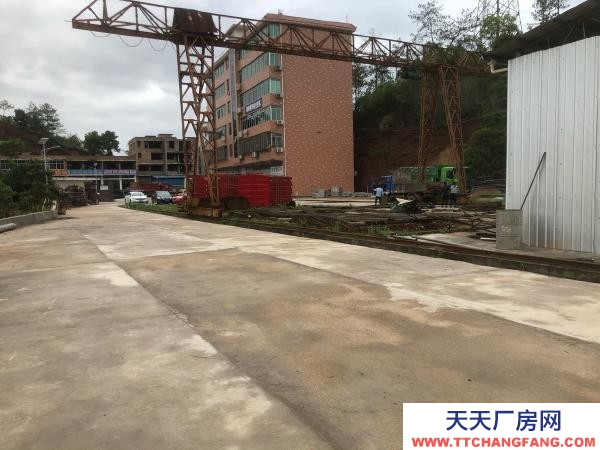 赣州市于都物资仓库 于都孟口323国道边，离县城1公里