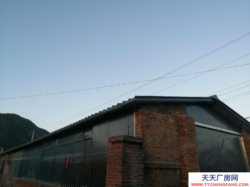 承德 滦平(出租) 彩钢方便食品厂房，空间大！适合加工车间和仓库房