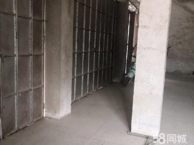 赣州市宁都物资仓库  房子有三个门面150平米里面有阁楼可以做仓库厂房开店图4