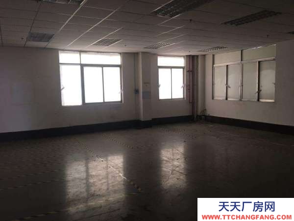 赣州市龙南物资仓库 龙南市渡江镇圩上一楼整层400平米物业出租