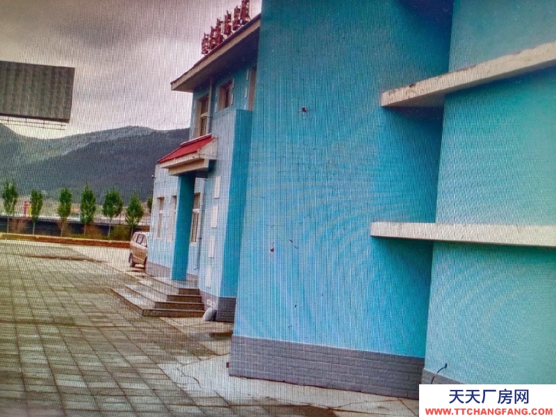 承德 隆化(食用油、油脂及其制品厂房出租) 2层楼房建筑面积684平米，场地面积4800平米。