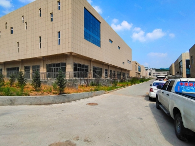 承德 宽城(出租) 0元入住！白菜价！可分割出租 空间大柱距宽 高承重 交通便利图3